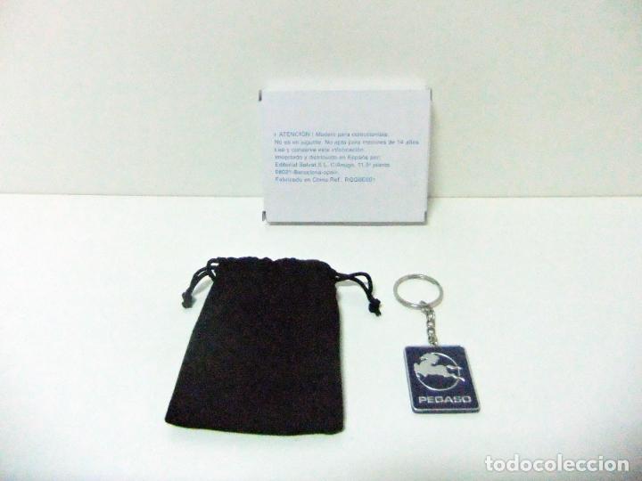 Coleccionismo de llaveros: LLAVERO PEGASO - SALVAT COLECCI&Oacute;N CAMIONES PEGASO 1:43 - LOGO COCHE CAMI&Oacute;N AUTOB&Uacute;S ESPA&Ntilde;A KEYRING
