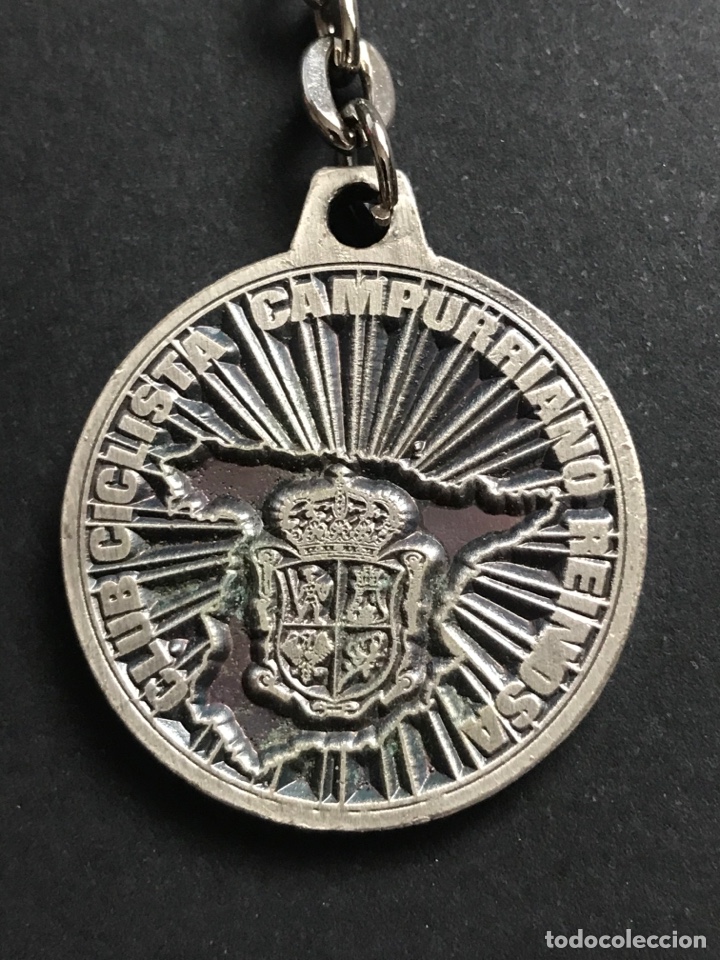 Coleccionismo de llaveros: CLUB CICLISTA CAMPURRIANO REINOSA LLAVERO - ANTIGUO ORIGINAL - CICLISMO