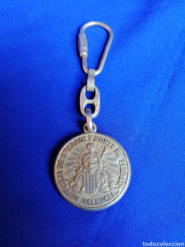 Collection of Keychains: CAJA DE AHORROS DE VALENCIA A&Ntilde;O 1978