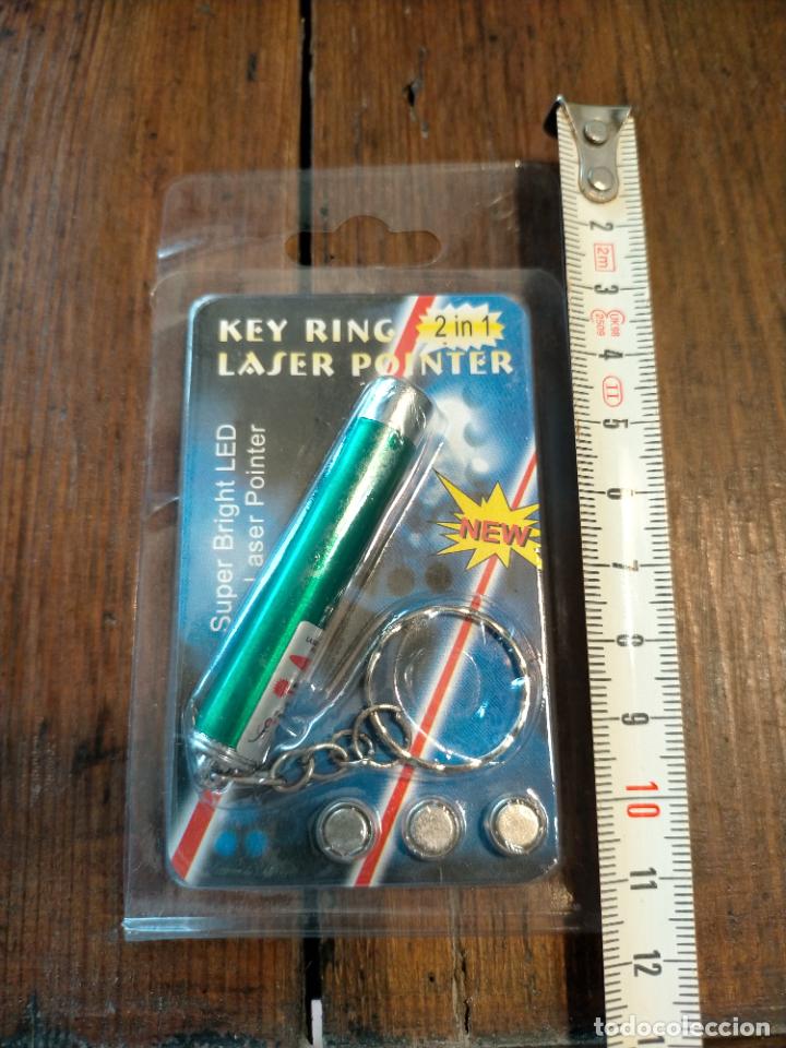 Coleccionismo de llaveros: Llavero de laser Key Ring Laser Pointer con pilas sin estrenar - Foto 5
