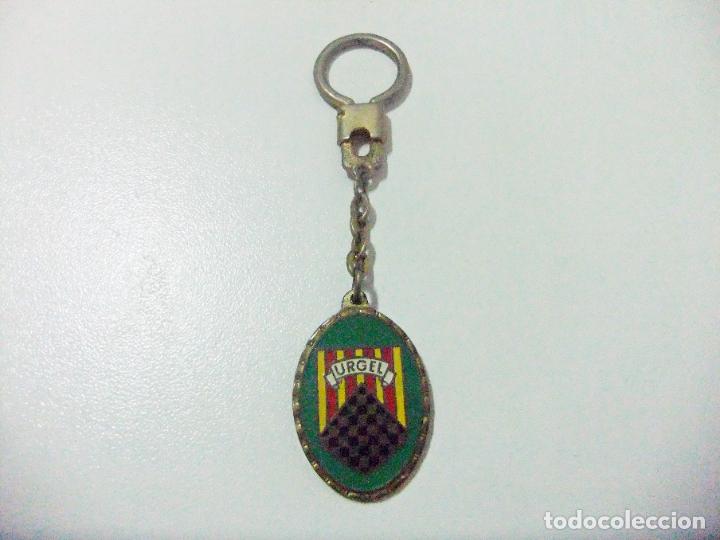 Coleccionismo de llaveros: LLAVERO BRIGADA DE MONTA&Ntilde;A XLI DIVISI&Oacute;N URGEL - ESCUDO EJ&Eacute;RCITO ESPA&Ntilde;A MILITAR L&Eacute;RIDA LLEIDA N&ordm; 41