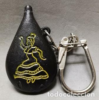 Coleccionismo de llaveros: LLAVERO DE PLASTICO GUITARRA Y FLAMENCA - LLAV-15031 - B-490