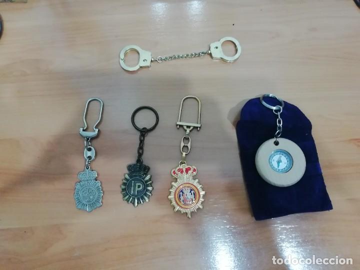 Coleccionismo de llaveros: Lote 126. 5 Llaveros Polic&iacute;a