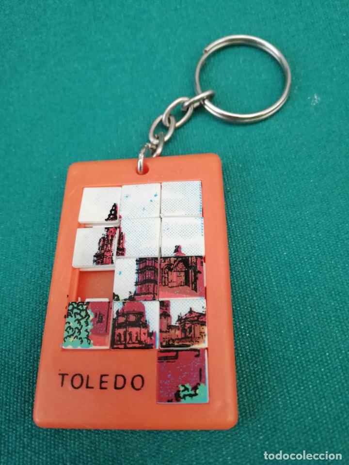 Sammlung von Schl&uuml;sselanh&auml;ngern: TOLEDO - PUZZLE - PLASTICO