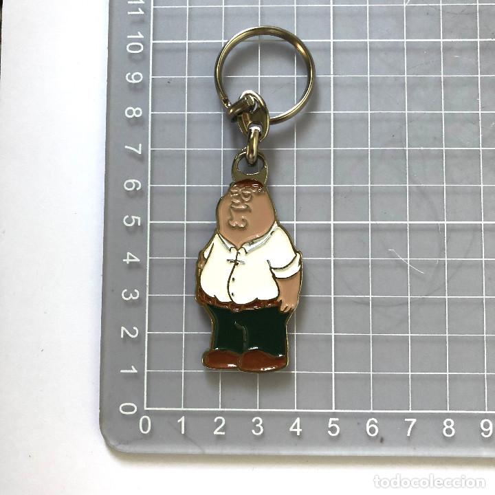 Collectionnisme de portes-cl&eacute;s: LLAVERO MET&Aacute;LICO ESMALTADO PADRE DE FAMILIA FAMILY GUY PETER