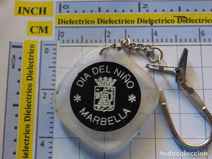 Sammlung von Schl&uuml;sselanh&auml;ngern: LLAVERO D&Iacute;A DEL NI&Ntilde;O EN MARBELLA. RULETA 1X2 QUINIELA