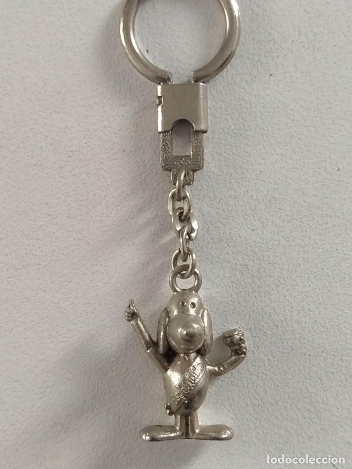 Coleccionismo de llaveros: LLAVERO MET&Aacute;LICO SNOOPY - Foto 2