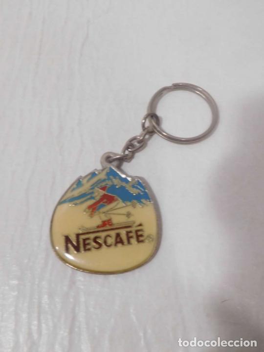 Coleccionismo de llaveros: M69 Llavero antiguo de publicidad de Nescaf&eacute; trofeo de esqu&iacute;
