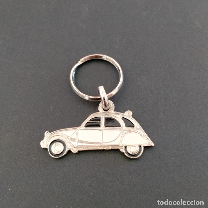 Coleccionismo de llaveros: llavero citroen 2 cv