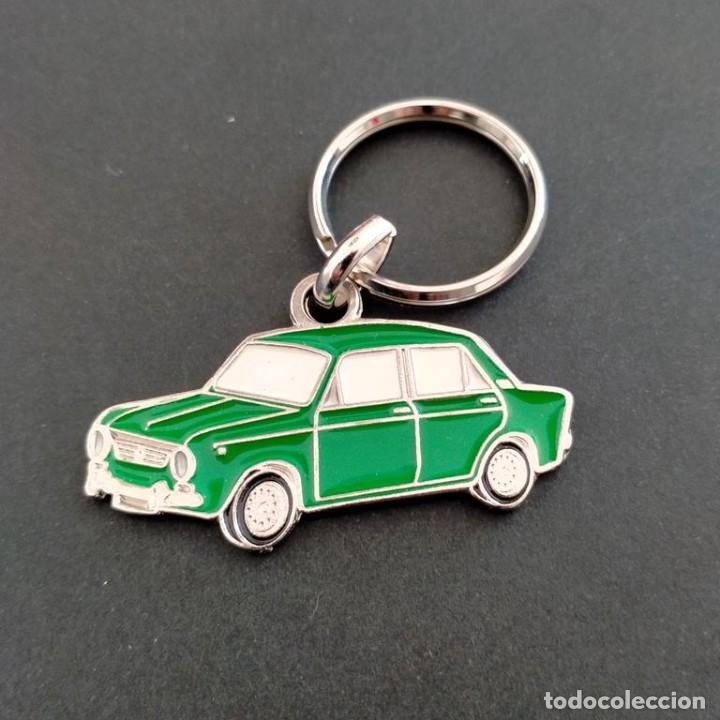 Coleccionismo de llaveros: llavero seat 850 4 puertas