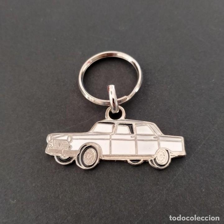 Coleccionismo de llaveros: llavero peugeot 404
