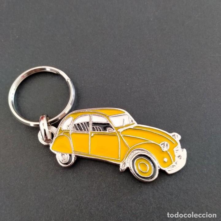 Coleccionismo de llaveros: llavero citroen 2 cv