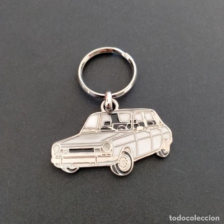 Collection of Keychains: llavero simca 1200
