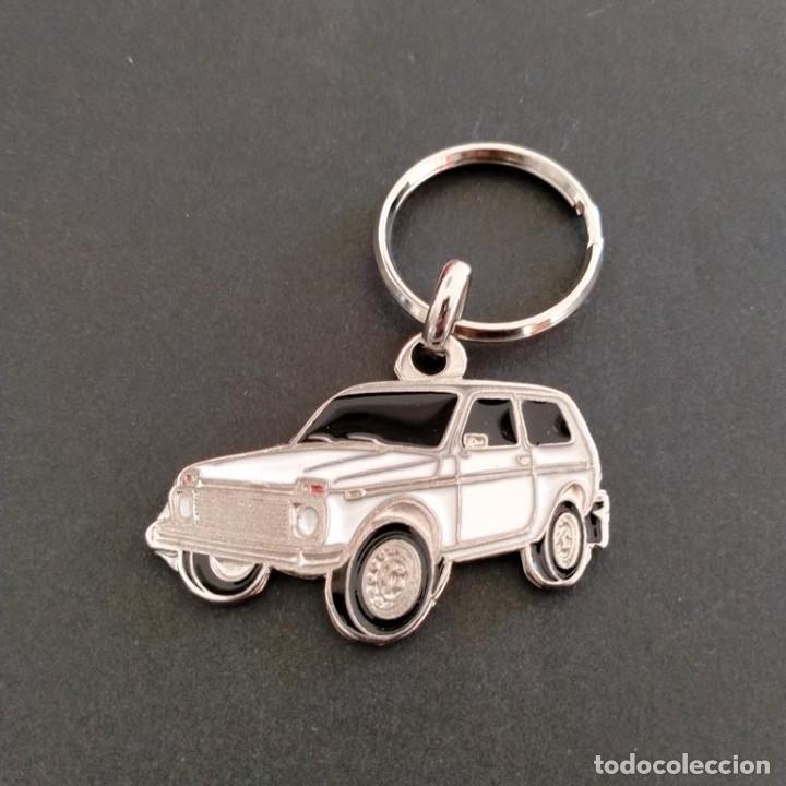 Sammlung von Schl&uuml;sselanh&auml;ngern: Llavero lada niva