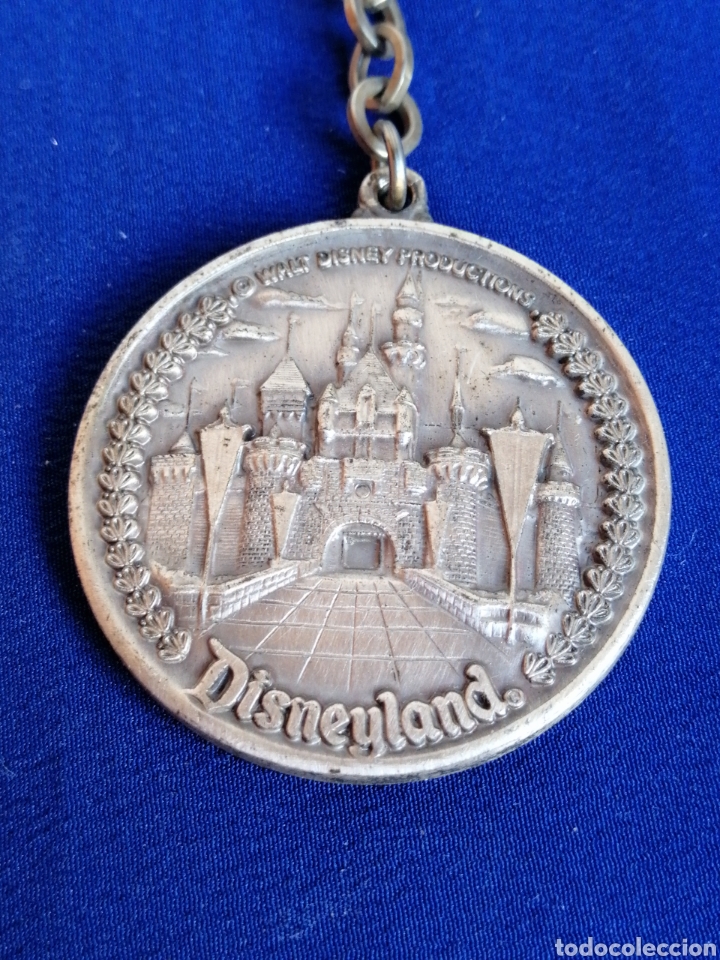 Coleccionismo de llaveros: DISNEYLAND LLAVERO PLATEADO - Foto 2