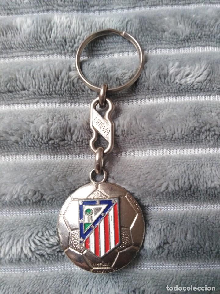 antiguo llavero del atletico de madrid, mide 5, - Compra venta en  todocoleccion