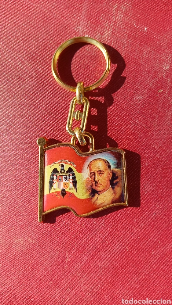 Collezionismo di Portachiavi: Llavero Francisco Franco y bandera nacional