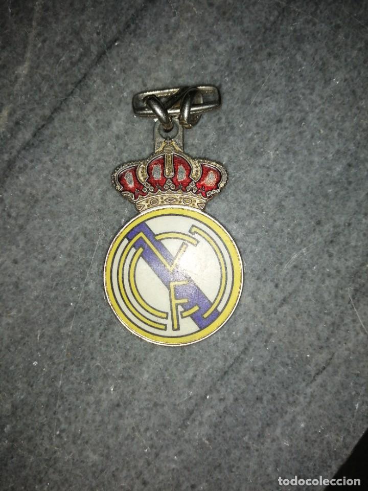 Coleccionismo de llaveros: Llavero de metal escudo de f&uacute;tbol Real Madrid