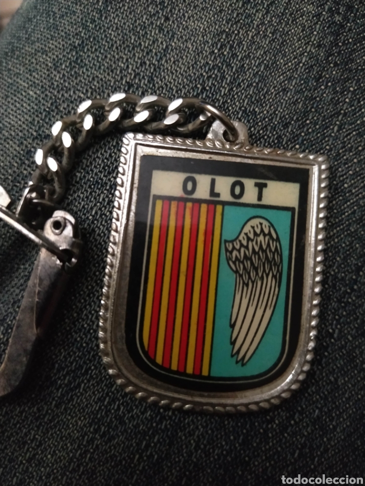 Coleccionismo de llaveros: Llavero keychain escudo her&aacute;ldico poblaci&oacute;n municipio Olot