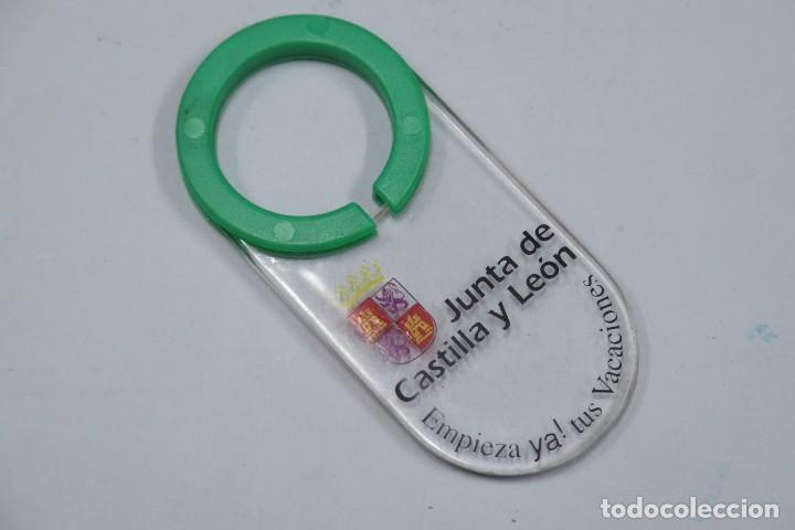 Collection of Keychains: LLAVERO. JUNTA CASTILLA Y LEON