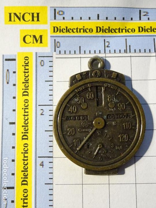 Collezionismo di Portachiavi: LLAVERO DE COCHES MOTOS. TAC&Oacute;GRAFOS CAMI&Oacute;N JAEGER. L&Eacute;RIDA