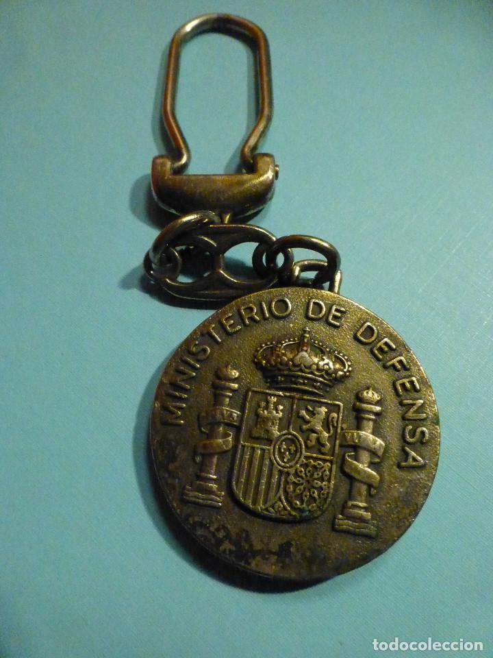 Coleccionismo de llaveros: Llavero - Ministerio de Defensa - - Foto 1
