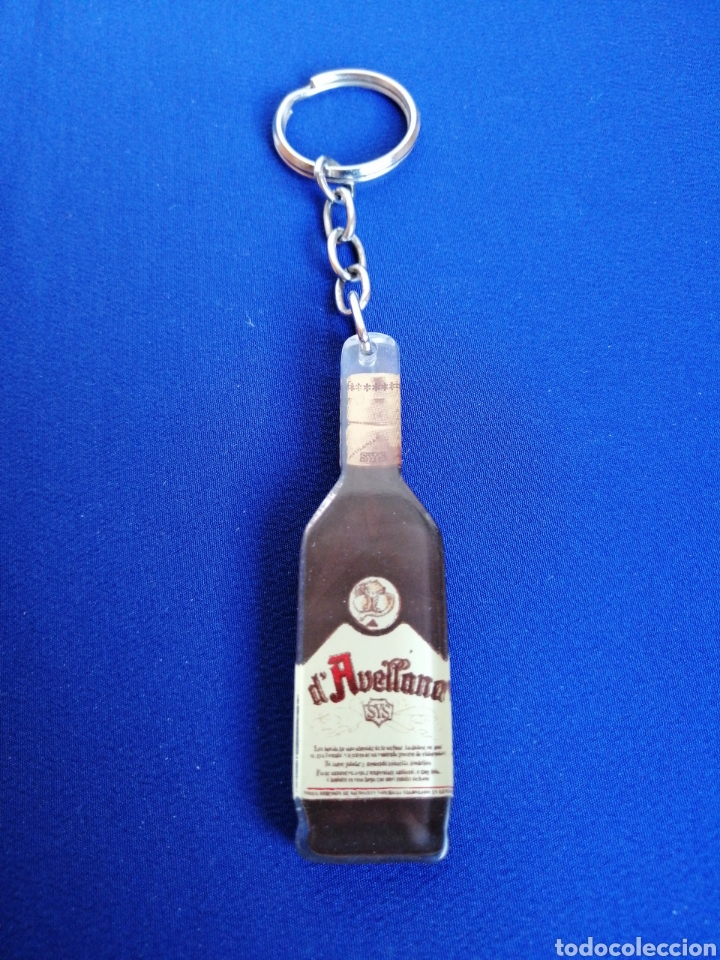 Sammlung von Schl&uuml;sselanh&auml;ngern: BOTELLA D'AVELLANA LLAVERO PUBLICIDAD
