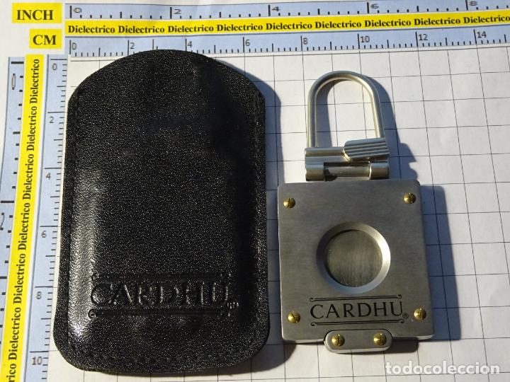 Collezionismo di Portachiavi: LLAVERO DE BEBIDAS. CARDHU DESTILER&Iacute;A WHISKY ESCOCIA. CON FUNDA