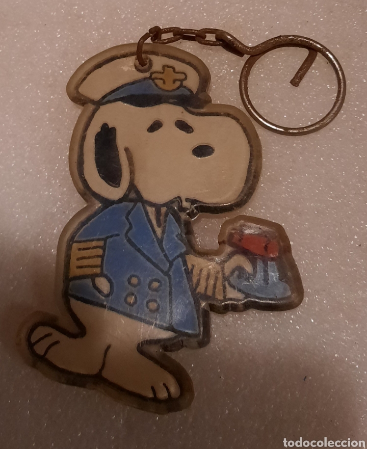 Coleccionismo de llaveros: Llavero snoopy piloto - Foto 2