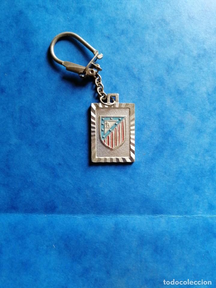 Sammlung von Schl&uuml;sselanh&auml;ngern: Llavero At Madrid a&ntilde;os 70