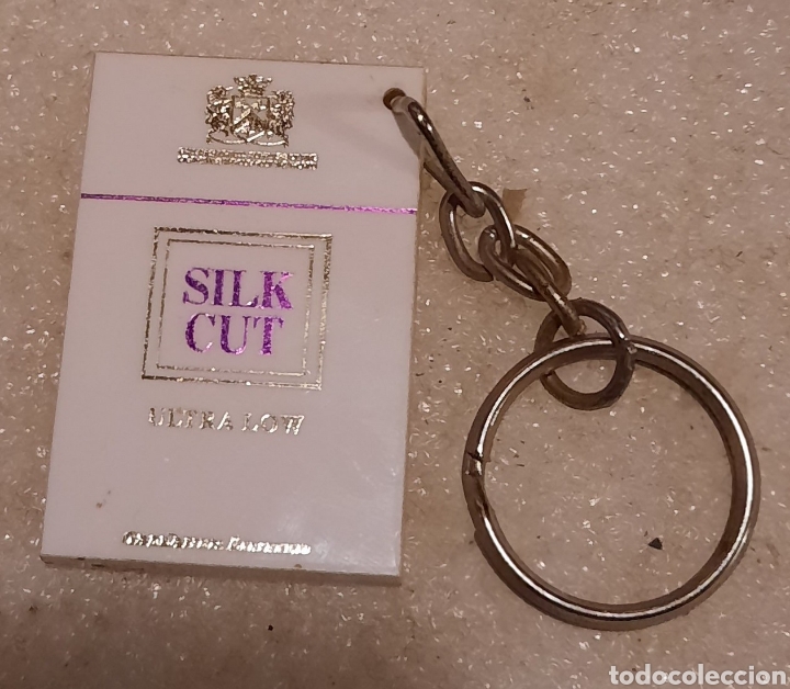 Coleccionismo de llaveros: Llavero tabaco Silk cut - Foto 1