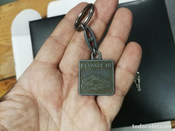 Coleccionismo de llaveros: CUATRO LLAVERO ANTIGUOS MUY BOTITOS - Foto 21