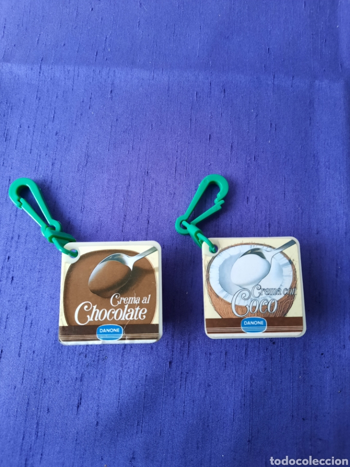 Coleccionismo de llaveros: Llaveros Danone con sacapuntas - Foto 1