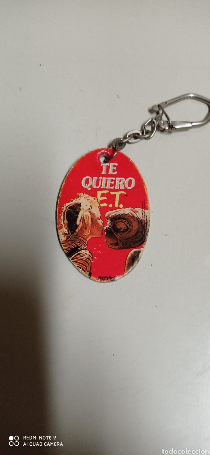 Coleccionismo de llaveros: Llavero phoskitos de la gran pel&iacute;cula E.T, con inscripci&oacute;n que lee as&iacute;: te quiero E.T.