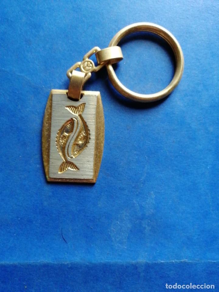 Colecionismo de porta-chaves: Llavero Piscis