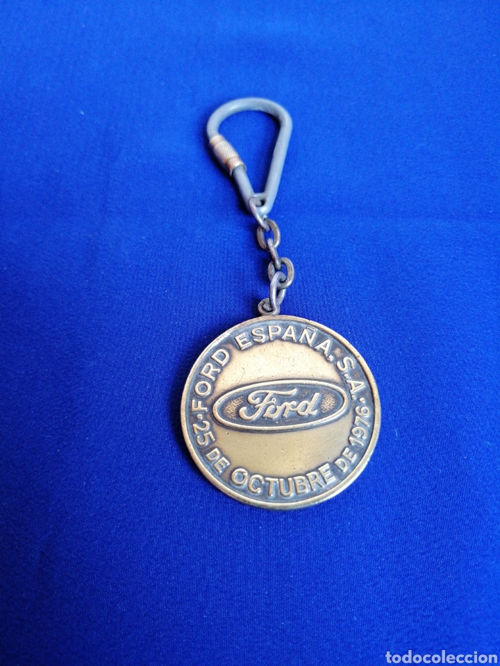 Sammlung von Schl&uuml;sselanh&auml;ngern: FORD INAUGURACI&Oacute;N 1976 PLANTA LLAVERO PUBLICIDAD