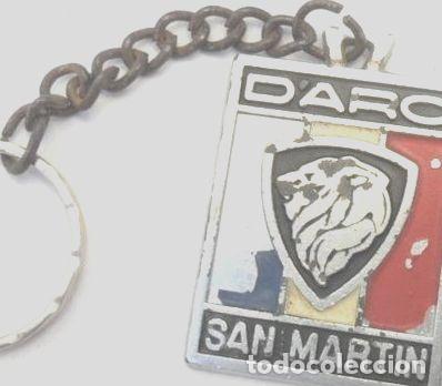 Coleccionismo de llaveros: llavero antiguo peugeot 504 404 insignia darc san martin
