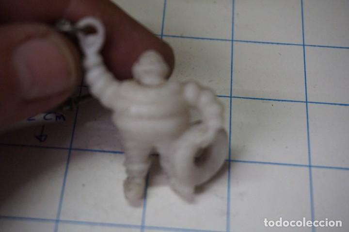 Coleccionismo de llaveros: C1/ llavero mu&ntilde;eco Michelin bibendum - Foto 3