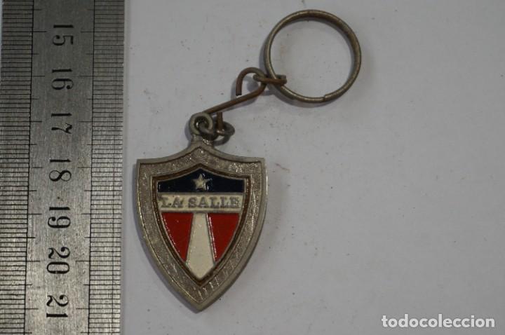 Coleccionismo de llaveros: C2/ LLAVERO - LA SALLE - Foto 2