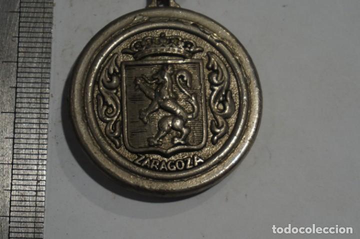 Coleccionismo de llaveros: C5/ llavero - Zaragoza - Foto 1