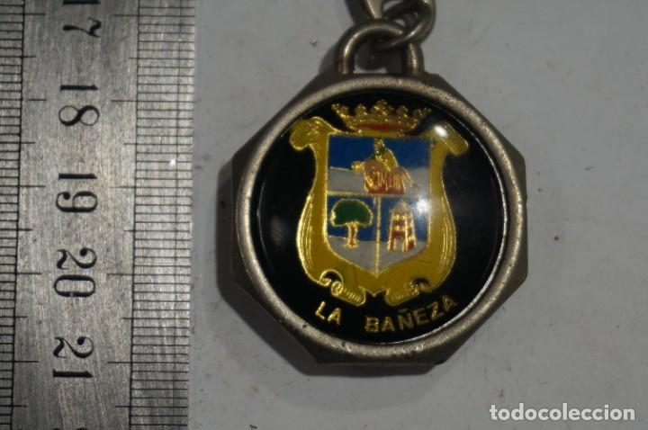 Coleccionismo de llaveros: C5/ llavero - La Ba&ntilde;eza - Foto 1
