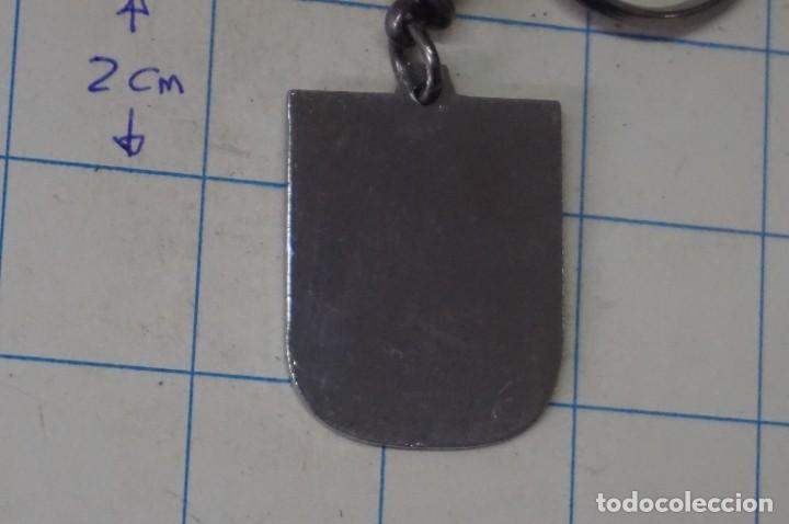 Coleccionismo de llaveros: C6/ llavero - ESCUDO LEON - Foto 3