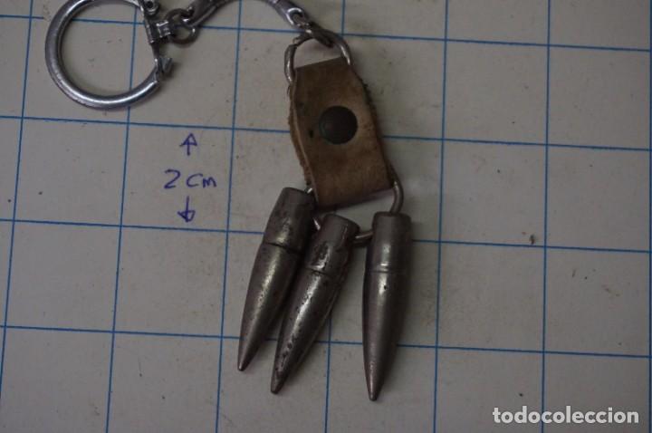 Coleccionismo de llaveros: C7/ LLAVERO - CON TRES BALAS - Foto 1