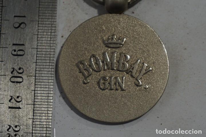 Coleccionismo de llaveros: C10/ LLAVERO - BOMBAY GIN - Foto 3