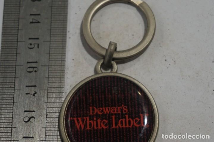 Coleccionismo de llaveros: C10/ LLAVERO - DEWAR&acute;S WHITE LABELL - Foto 2