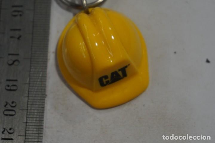 Coleccionismo de llaveros: C13/ LLAVERO - CASCO DE OBRA AMARILLO - Foto 1