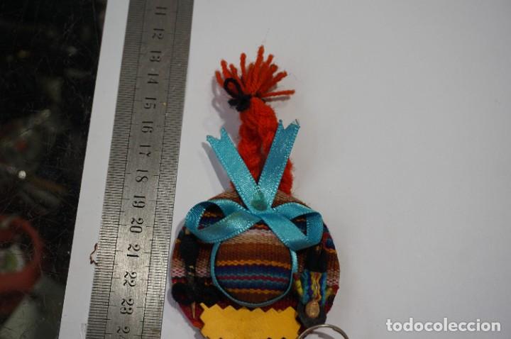 Coleccionismo de llaveros: C14/ LLAVERO - SOMBRERO - Foto 2