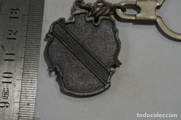 Coleccionismo de llaveros: C17/ LLAVERO - ESCUDO - LOREZ AMADO - Foto 3