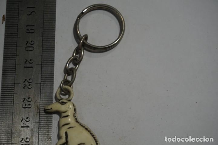 Coleccionismo de llaveros: C19/ LLAVERO - DINOSAURIO - Foto 2