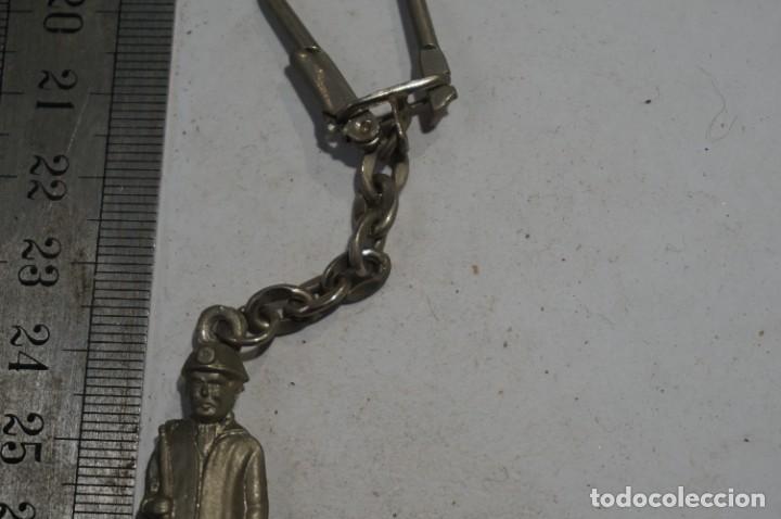 Coleccionismo de llaveros: C19/ LLAVERO - FIGURA MINERO - Foto 2